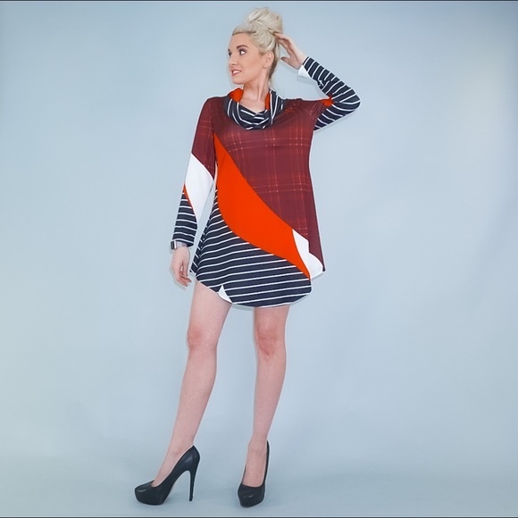 Long Sleeve Mod Dress - Picture 11 of 15